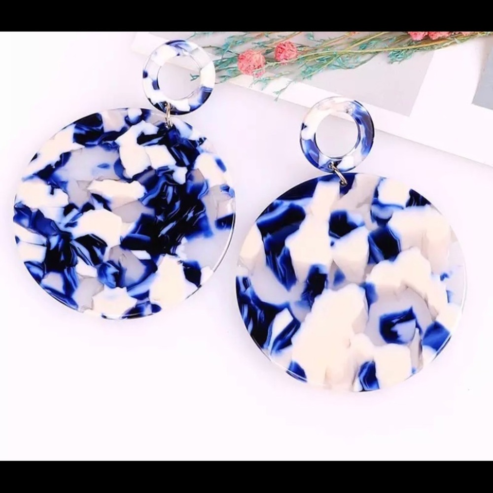 Gorgeous blue and white acrylic earrings